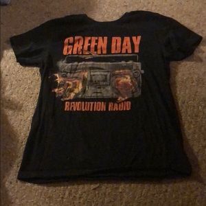 Green Day band tee